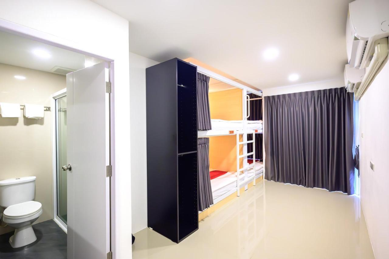 Hotel The Living Block Bangkok Esterno foto